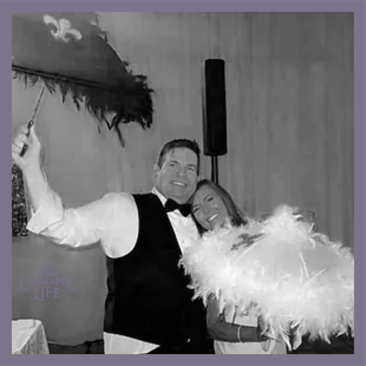 Second Line Umbrellas - Bride &amp; Groom Set of 2 - 19&quot; Umbrellas - FEATHERS - Fleur-De-Lis - Mr/Mrs or Bride/Groom